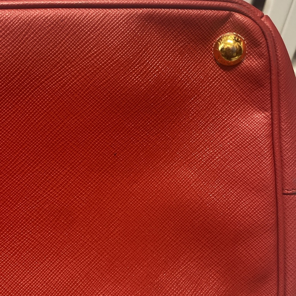 Prada Authentic Red Saffiano Leather Lux Classic Workbag Tote Handbag Bag Purse - Picture 7 of 16